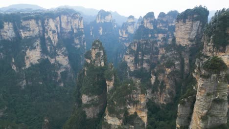 Avatar-Hallelujah-Mountains-in-Zhangjiajie-National-Park,-China,-filmed-with-a-drone