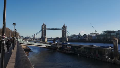 Ikonische-Tower-Bridge-In-London