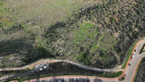 Isoliertes,-Wunderschönes-Panorama-Drohnen-4K-Video-Der-Israelischen-Siedlung-Sal&#39;it---Israel
