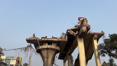 Scrap-project-of-a-broken-flyover-bridge-near-airport-in-Kolkata,-India
