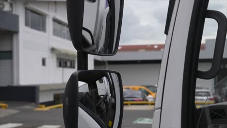 Foton-Truck,-Foton-Ev,-Chinesischer-Elektro-Lkw,-Außenspiegel-Des-Elektro-Lkw