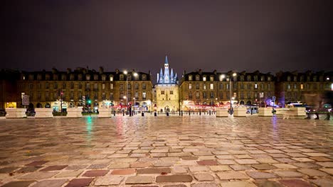 Bordeaux,-Frankreich,-Nachtstadt-Zeitraffer,-Der-Die-Porte-Cailhau-Zeigt