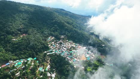 Doi-Pui-Village-in-Doi-Suthep-National-Park,-Village-surrounded-by-Clouds,-Village-in-the-Clouds,-Hmong-Hilltribe-Mountain-Minority-Lahu-Karen-South-East-Asia