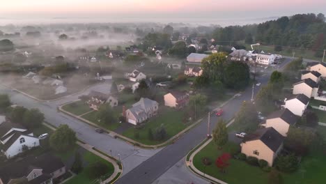 Fog-during-sunrise-over-American-neighborhood