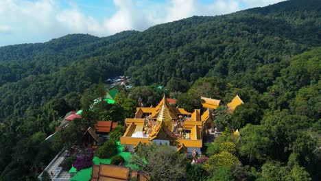 Wat-Phra-That-Doi-Suthep-Temple-in-Chiang-Mai-Doi-Suthep-National-Park,-Golden-Stupa-Lanna-Buddhist-Temple-in-the-Mountains,-Aerial-Drone