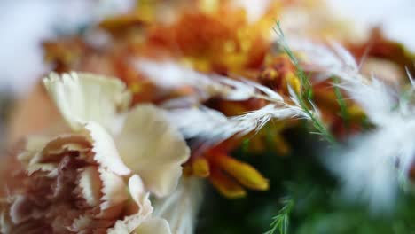Close-up-shot-of-a-wedding-bouquet
