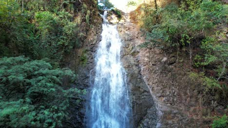 Tracking-shot-along-a-waterfall