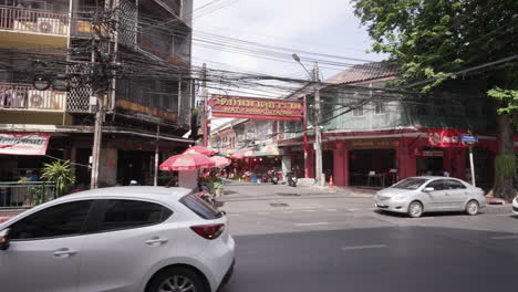 Belebter-Stadtverkehr-In-Chinatown-Im-Stadtzentrum-Von-Bangkok,-Thailand