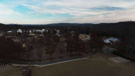 High-aerial-shot-of-Fayetteville-National-Cemetery,-establishing-shot,-day