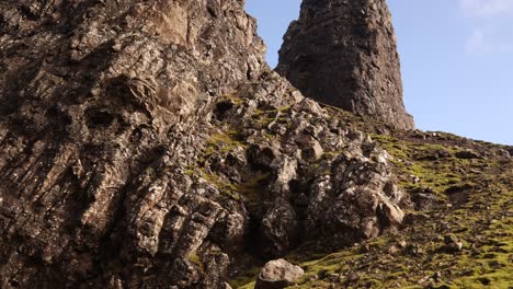 giant-rock-pillars-on-the-hike-towards-old-man-of-storr-Isle-of-Skye,-hIghlands-of-Scotland