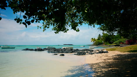 Küstenlandschaft-Von-Mauritius