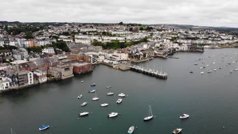 Aerial-panningg-right-shot-of-Falmouth-Harbour-Cornwall
