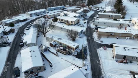 Winter-snow-covers-rural-mobile-home-trailer-park