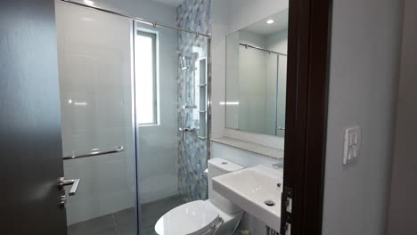 Clean-White-Tiles-Bathroom-Interior-Design