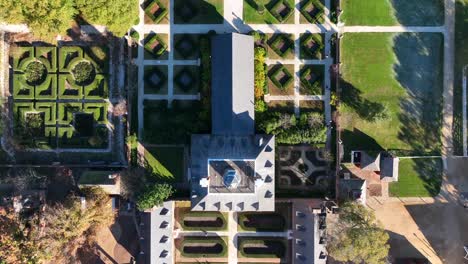 Top-down-aerial-of-Governor's-Palace-and-gardens
