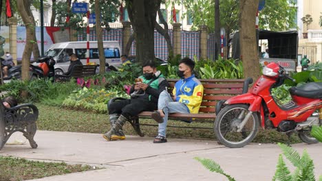 City-service-and-delivery-workers-take-time-to-relax-and-recuperate