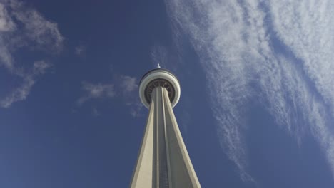 Clouds-Over-Cn-Tower,-Modern-Architecture-In-Downtown-Toronto