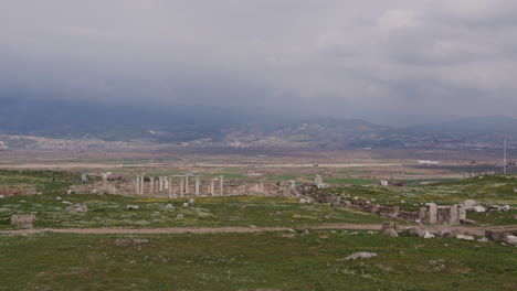 Landscape-of-ancient-ruins-in-Laodicea