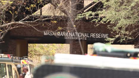 Ein-Blick-Auf-Das-Sekenani-Tor-Des-Masai-Mara-Nationalreservats-In-Kenia,-Afrika