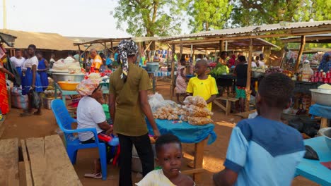 Nahrungsmittelkrisen--Und-Inflationskonzept-In-Afrika,-Etabliert-Vom-Lokalen-Marktstand
