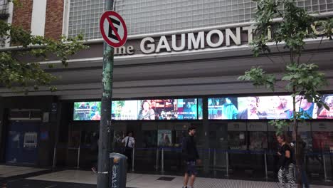 Entrance-Facade-of-Cine-Gaumont-Showcase-Cinema-at-Congreso-Neighborhood-Public