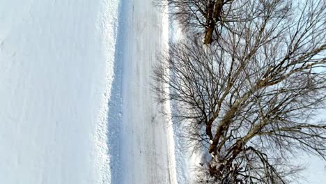 Verschneite-Fahrbahn-In-Den-Appalachen,-Filmische-Szene-In-Der-Nähe-Von-Boone,-North-Carolina