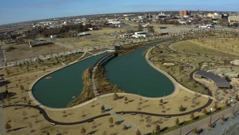 Explore-the-scenic-beauty-of-Scissor-Tail-Park-in-Oklahoma-City,-where-urban-landscapes-harmonize-with-green-spaces