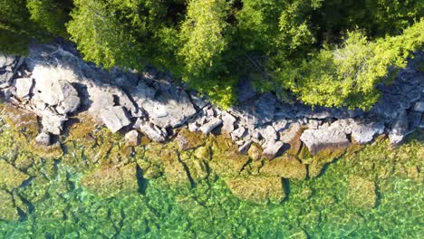 Dropdown-Ansicht,-Klares-Wasser,-Sechs-Meilen-See,-Georgian-Bay,-Ontario,-Kanada,-Luftaufnahme