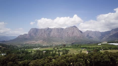 Overlooking-Vast-Mountain-Highland-From-Constantia-In-Cape-Town,-South-Africa