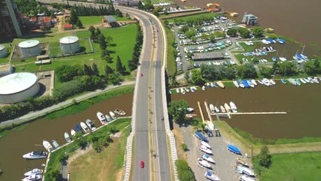 Rosario-Argentina-province-of-Santa-Fe-aerial-images-with-drone-of-the-city-Views-of-the-Parana-River-Flying-over-the-highway,-car-circulation-on-the-way-to-Florida
