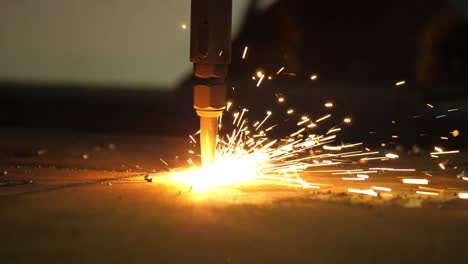 Metal-transformed:-Watch-a-blaster-machine-cut-sheet-metal-with-laser-precision-in-this-vivid-stock-footage,-a-showcase-of-modern-industrial-efficiency