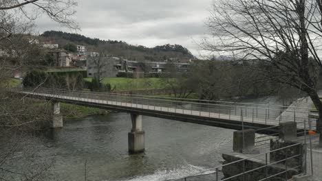 Modern-Bridge-Over-River-in-Arcos-de-Valdevez,-Portugal