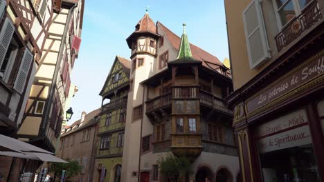 Maison-Pfister-was-built-in-1537-for-the-hatter-Ludwig-Scherer,-who-made-his-fortune-with-money-trading-in-the-Val-de-Liepvre