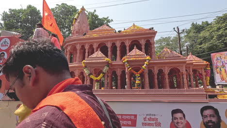 Procession-carrying-architecture-replica-of-Ram-Mandir-on-carriage-truck