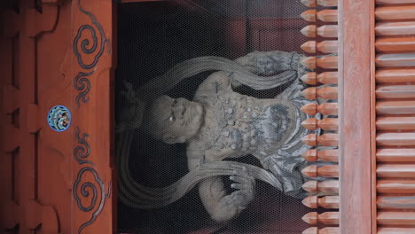 Kongo-Rikishi-Fierce-Looking-Wooden-Sculpture-At-Koyasan-Daimon-Gate