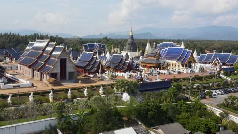 Aerial-View-Of-Wat-Ban-Den-Temple-Complex-With-Car-Park-In-Chiang-Mai,-Thailand