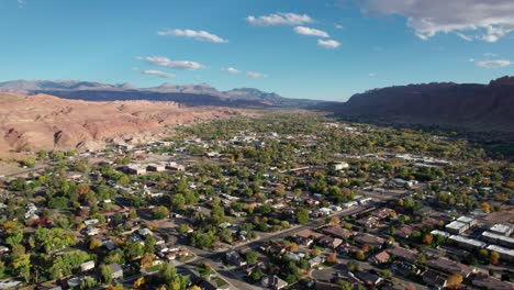 Static-drone-shot-looking-over-moab,-utah-on-a-sunny-day