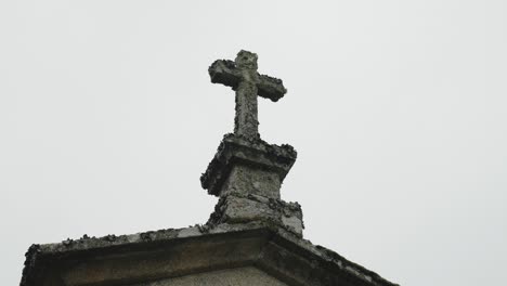 Espigueiro-Cross-Detail,-Lindoso,-Portugal