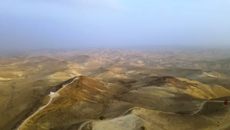 Desierto-Seco-Calor-Extremo,-Polvo-Y-Neblina-Hasta-El-Final-Del-Horizonte