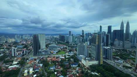 Kuala-Lumpur-Malasia-Ciudad-Torres-Gemelas-Petronas-Lapso-De-Tiempo-Del-Sudeste-Asiático