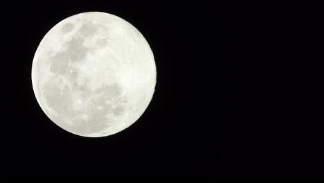 Beautiful-moon-close-up-
