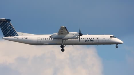 Porter-Airlines-turbo-prop-plane-cleared-for-landing