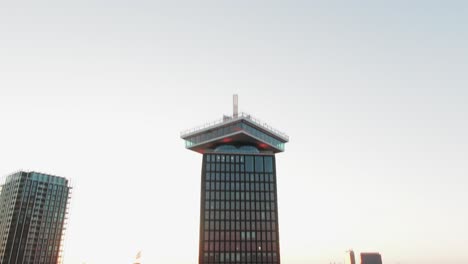 Adam-Tower-En-Ámsterdam,-Países-Bajos,-Mientras-Amanece