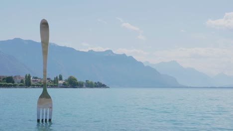 The-Fork-in-the-town-of-Vevey,-Switzerland-in-the-Geneva-Lake