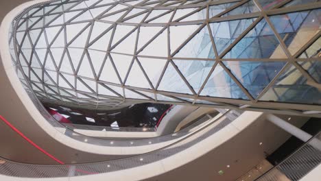 Interior-Architecture-of-My-Zeil-Shopping-Mall-in-Frankfurt,-Germany