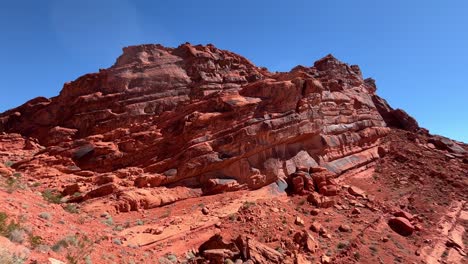 Geologische-Sandsteinfelsenlandschaft-Im-Valley-Of-Fire-State-Park-In-Nevada,-USA