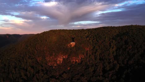 Drone-Clip-of-Pretty-Place-Chapel,-Front,-Cliff-side-View