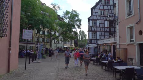La-Petite-Venise-district-in-Colmar-streets-are-filled-with-tourists-and-locals