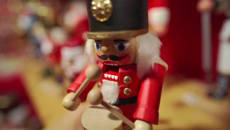Close-up-nutcracker-at-Christmas-market-place-in-Chicago-downtown-in-winter