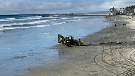 High-Surf-Coastal-Flood-Advisories-Across-Southern-California-Beaches